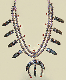 manygoats-necklace